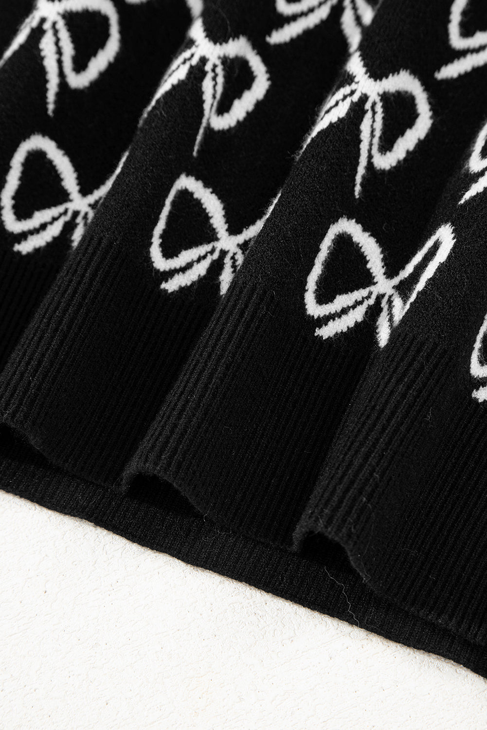 Black Cute Bow Pattern Sweater