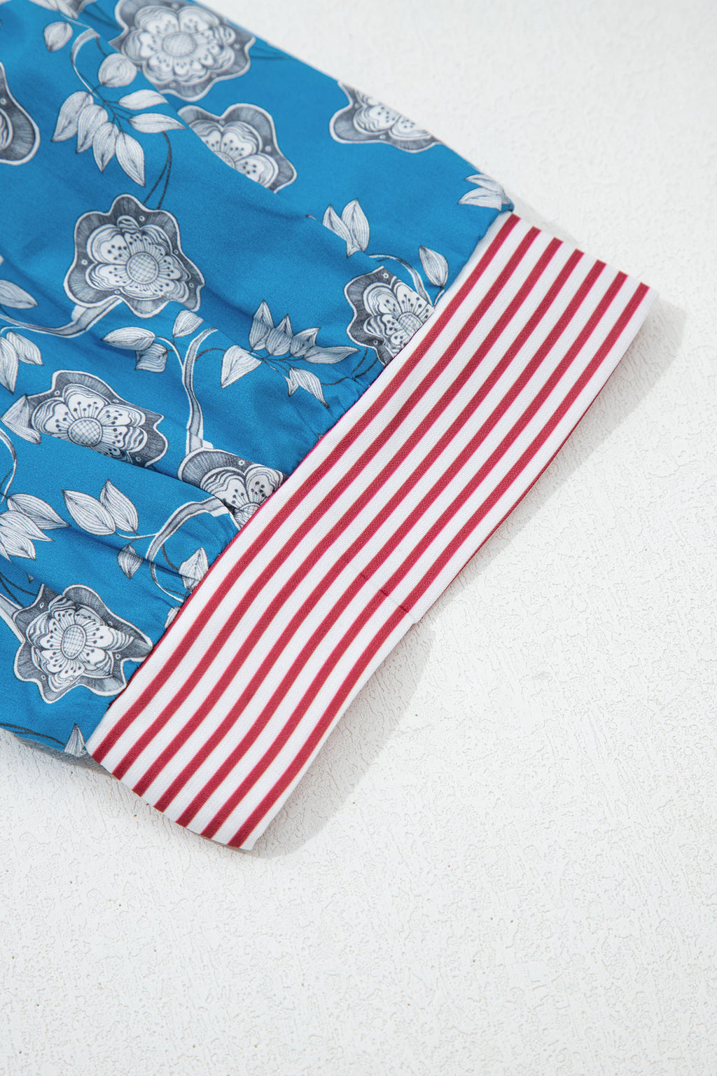 Blue Retro Floral Print Blouse