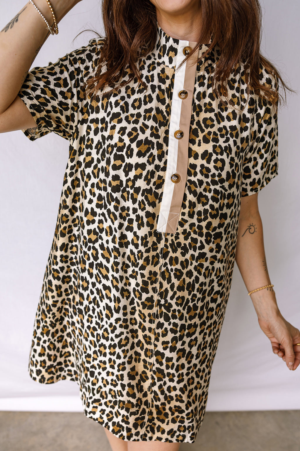 Short Sleeve Loose Leopard Mini Dress with Pockets