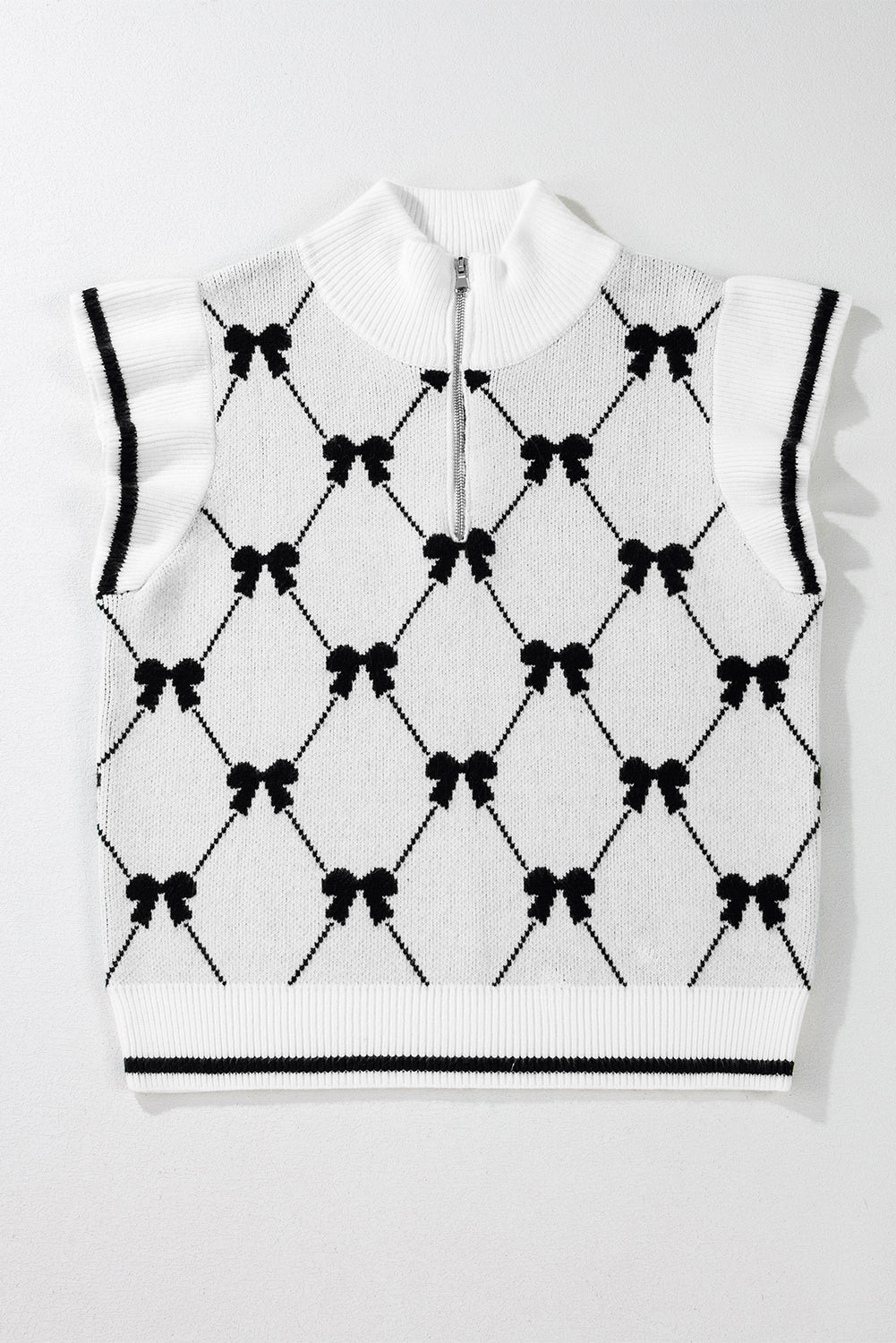 Black Preppy Vibes Sweater Tee
