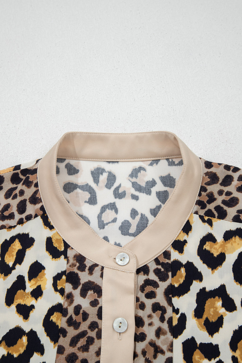 Khaki Leopard Patchwork 3/4 Sleeve Loose Shirt