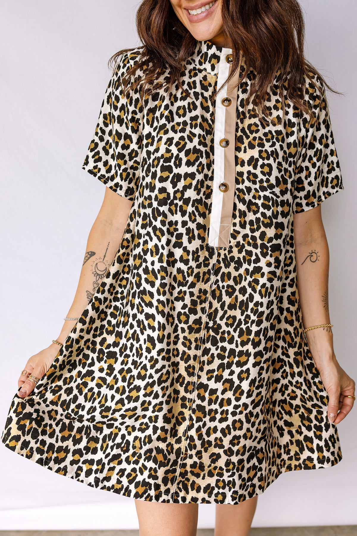 Short Sleeve Loose Leopard Mini Dress with Pockets