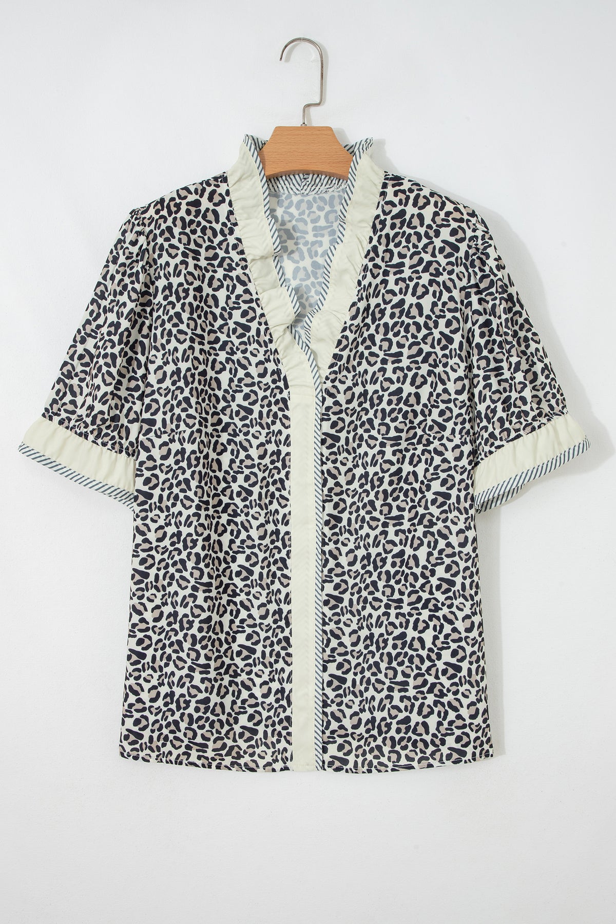Black Plus Size Leopard Print Blouse