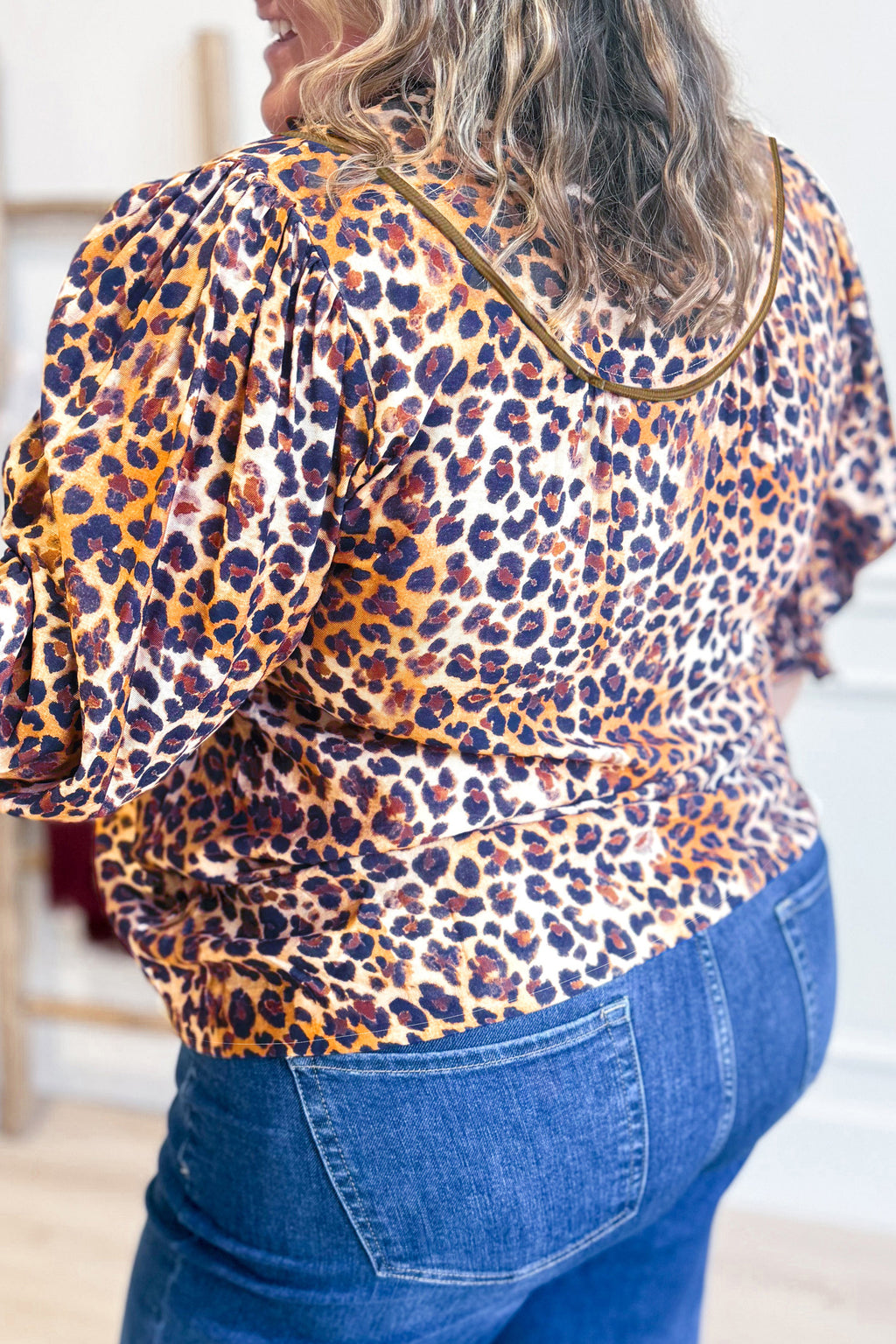 Brown Plus Size Leopard Frilled Stand Neck Blouse