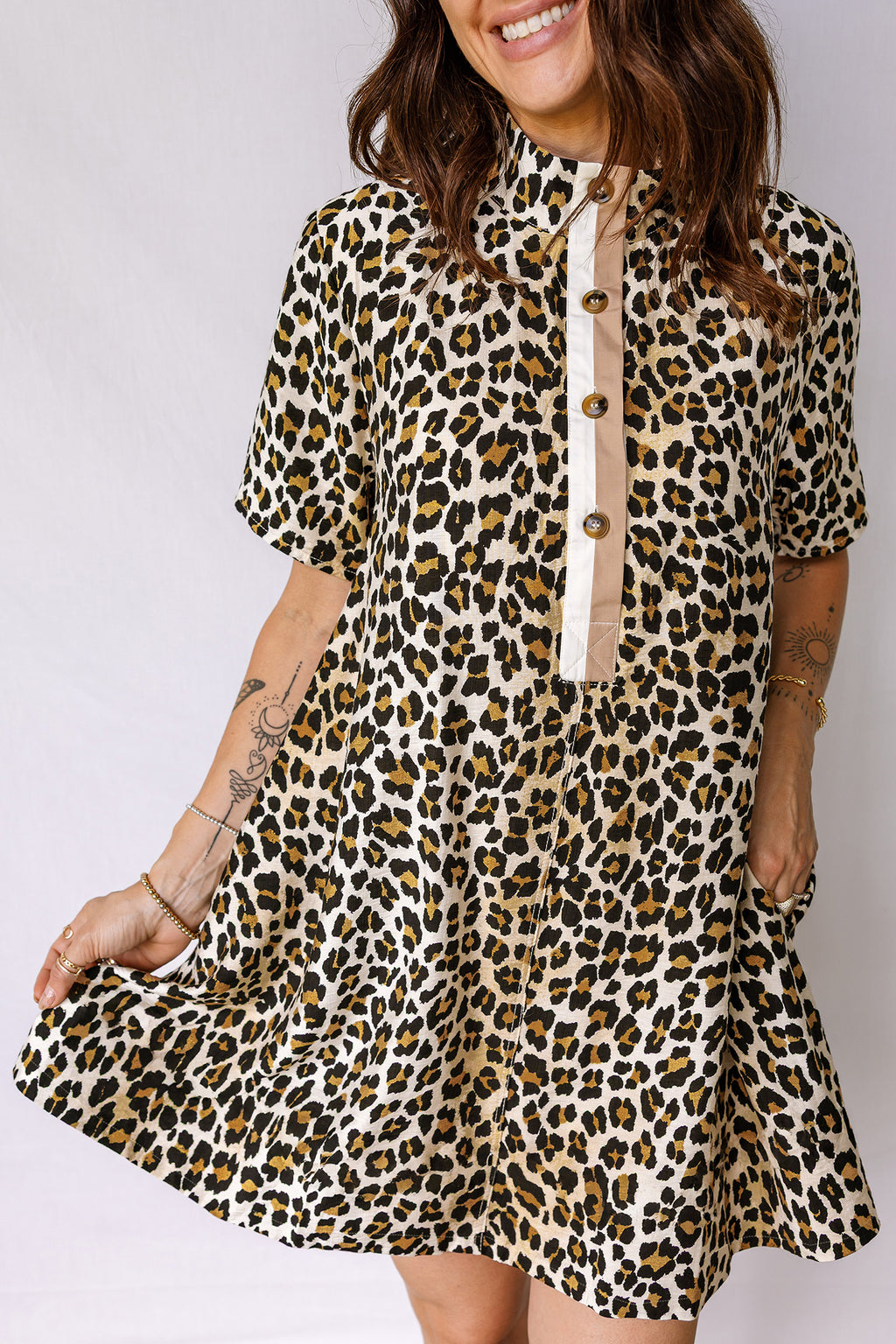 Short Sleeve Loose Leopard Mini Dress with Pockets