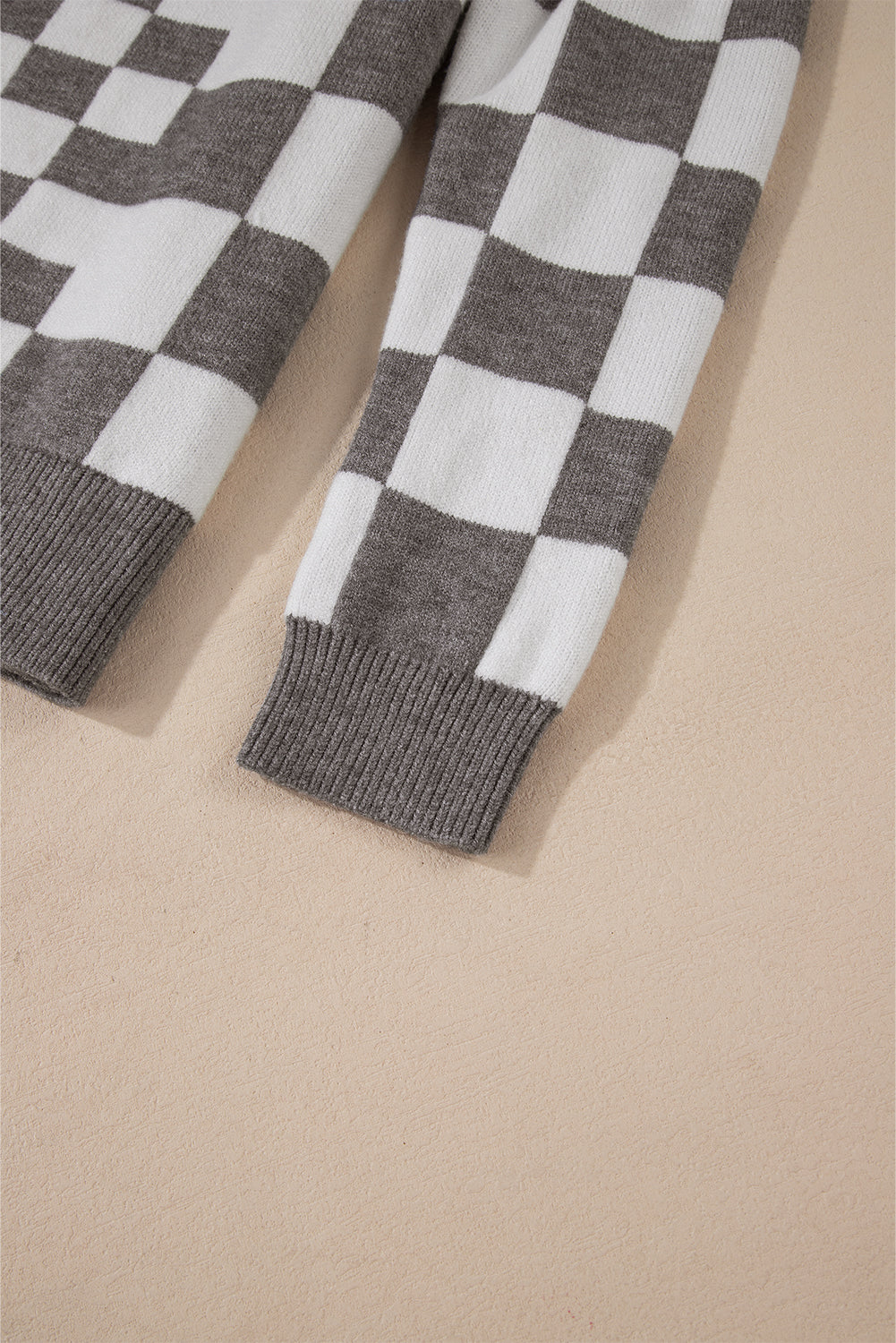 Checkered Print Round Neck Sweater