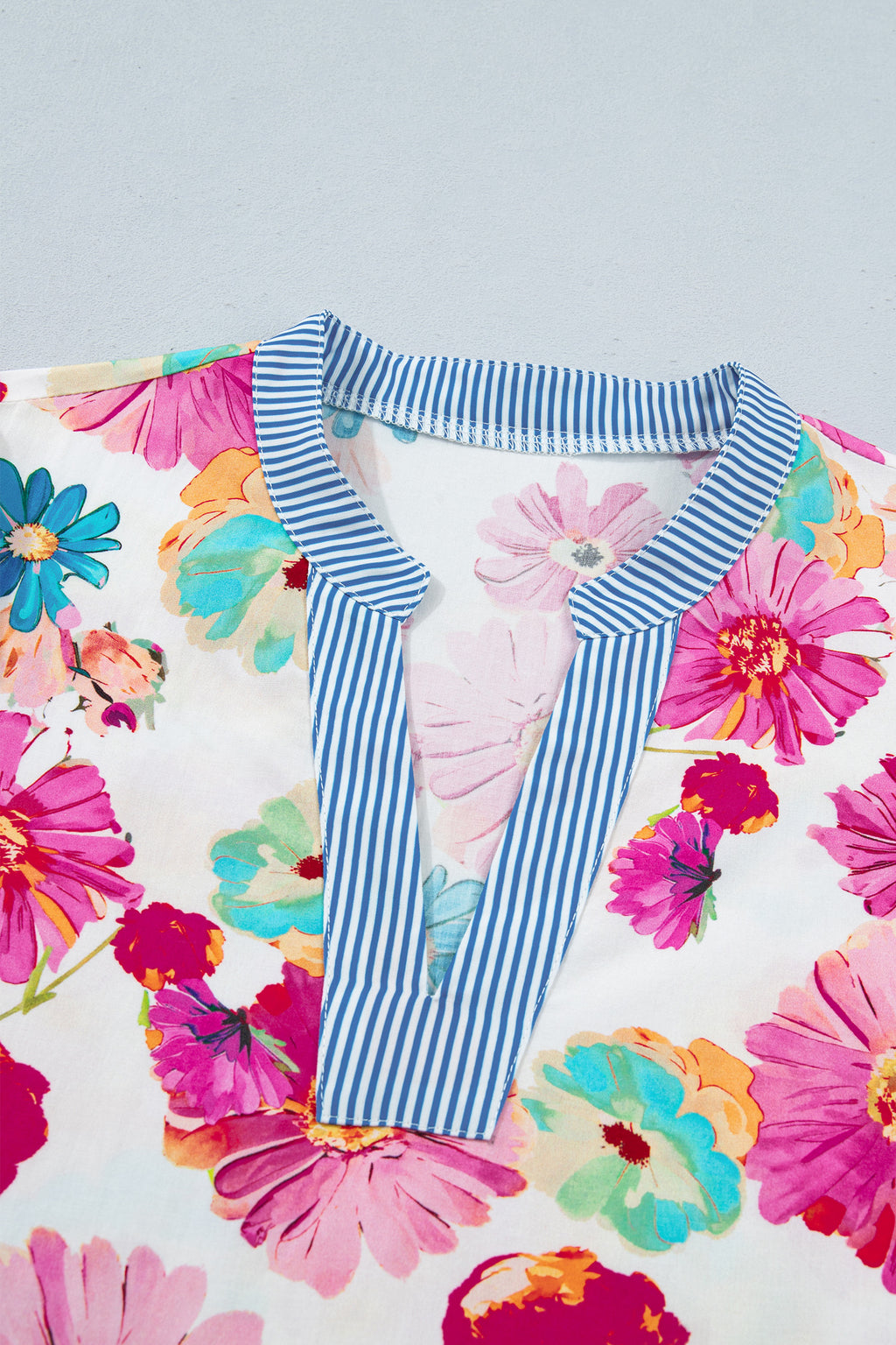Floral Print Short Puff Sleeve Blouse