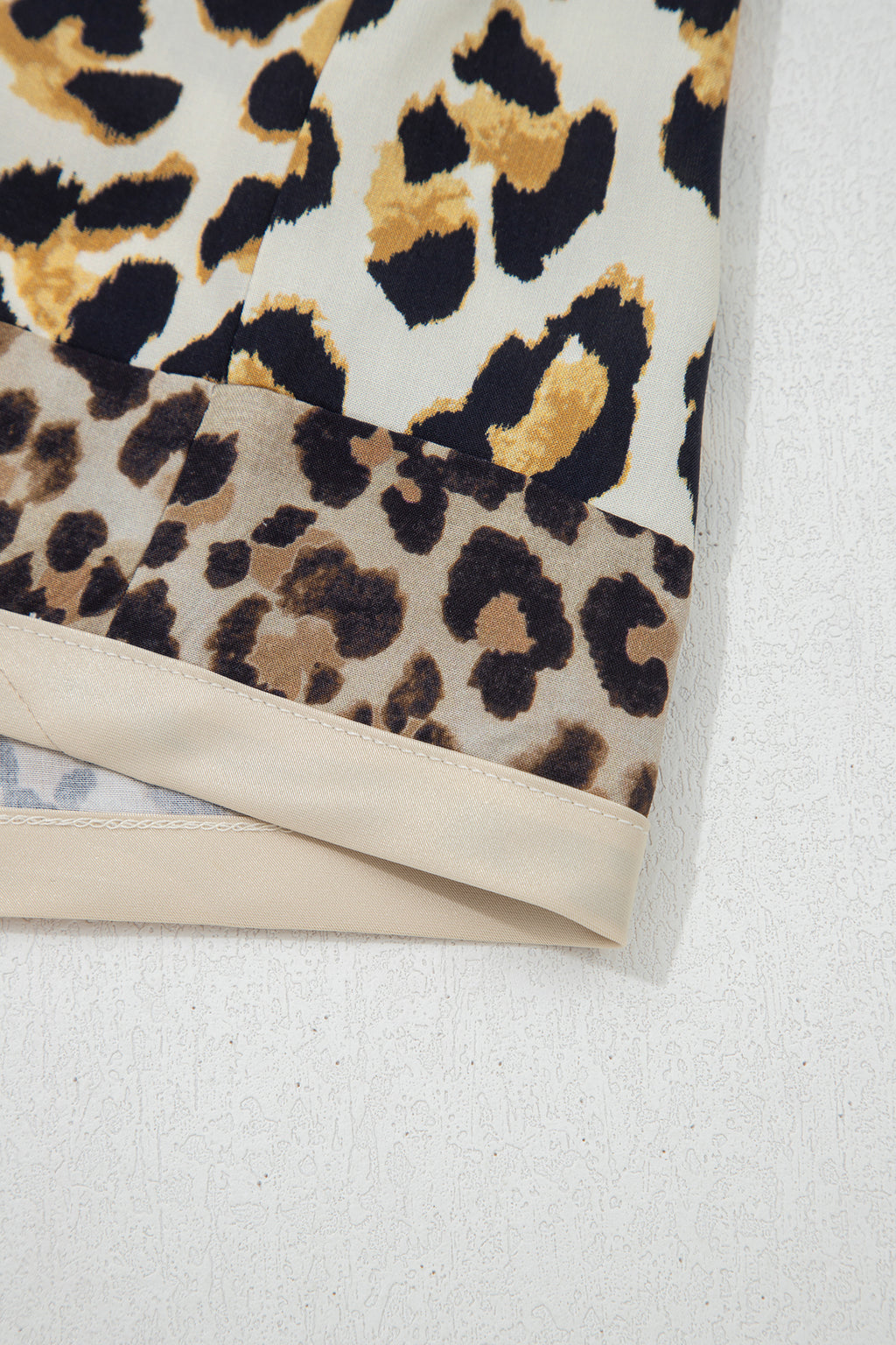 Khaki Leopard Patchwork 3/4 Sleeve Loose Shirt